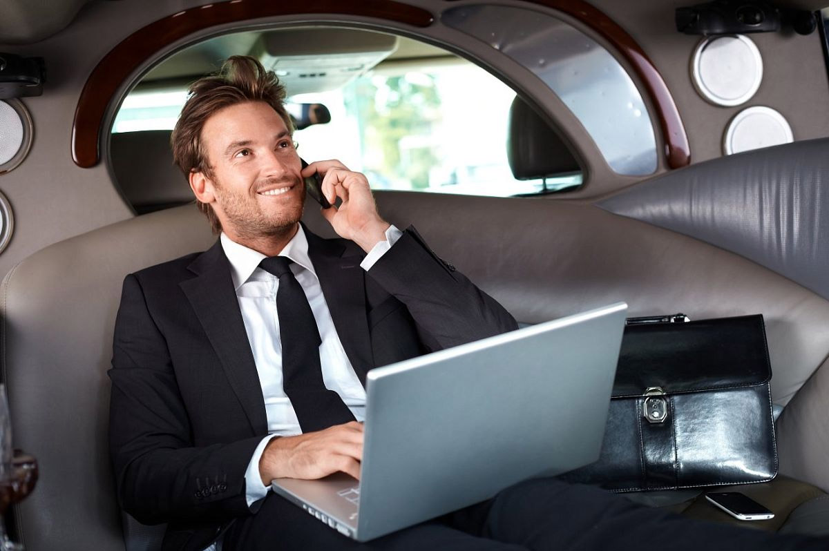 Logan Airport (BOS) Car Service from Connecticut – CT Airport Car Service