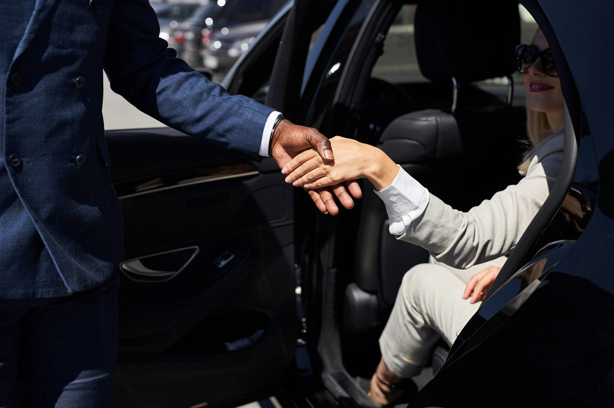 Top Airports in Connecticut and How to Get There