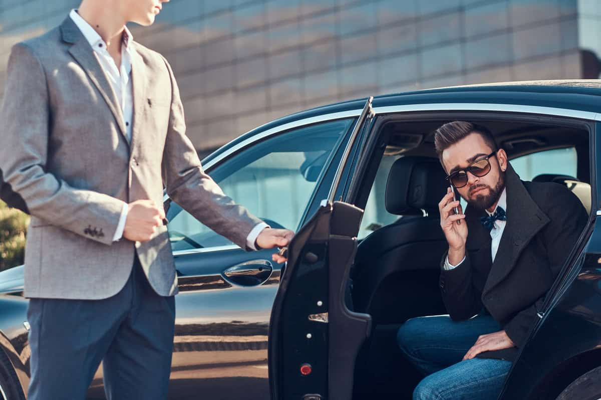 Black Car Service vs Standard Car Service in CT