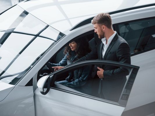 Shelton CT Car Service – Luxury Limo & Airport Transfers