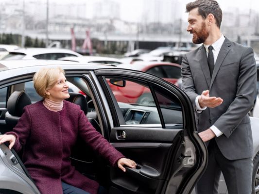 Stratford CT Car Service – Reliable Limo & Airport Transfers