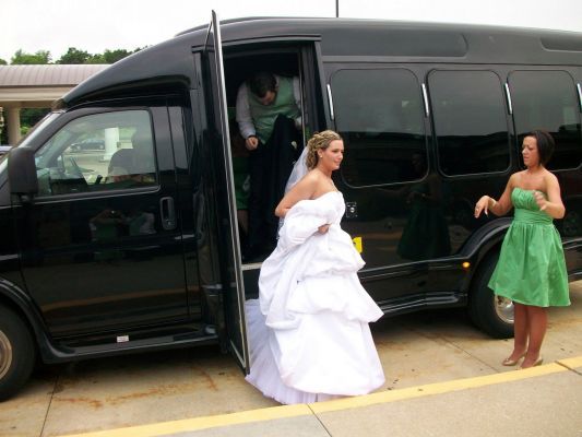 Middletown CT Car Service and Limo Service